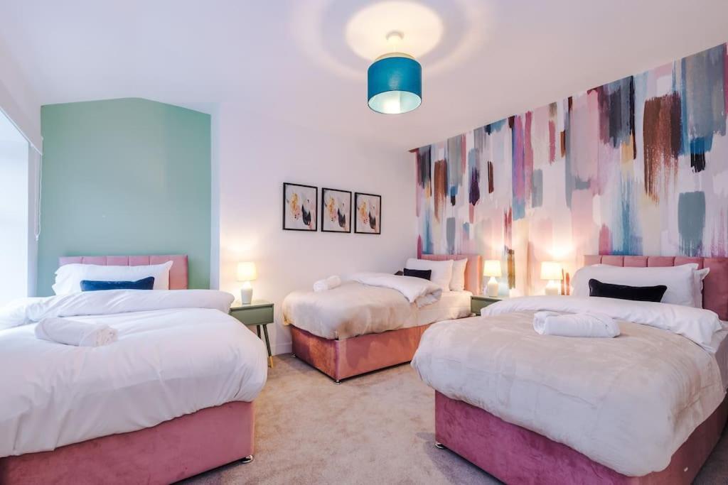فيلا 5 Bed Salford Sanctuary Retreat مانشستر المظهر الخارجي الصورة