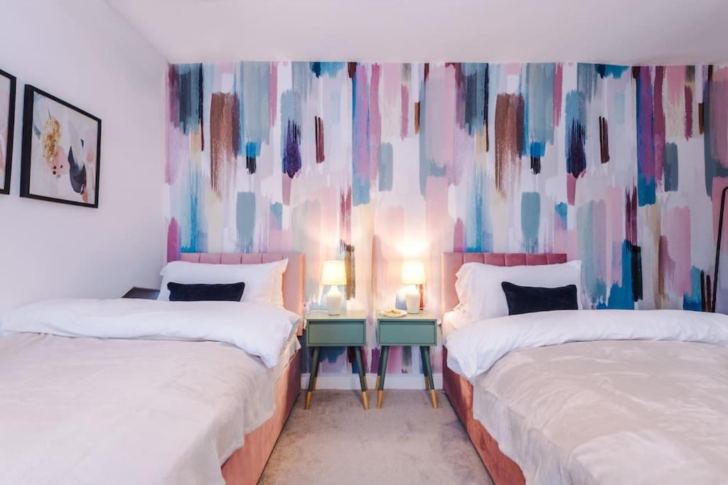 فيلا 5 Bed Salford Sanctuary Retreat مانشستر المظهر الخارجي الصورة