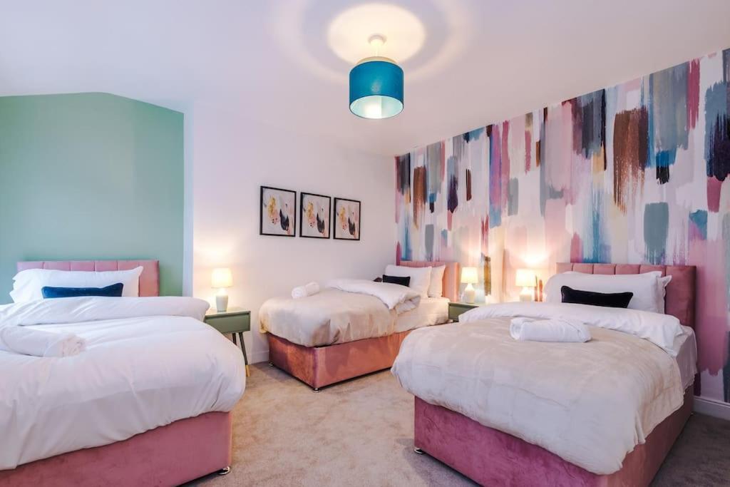 فيلا 5 Bed Salford Sanctuary Retreat مانشستر المظهر الخارجي الصورة