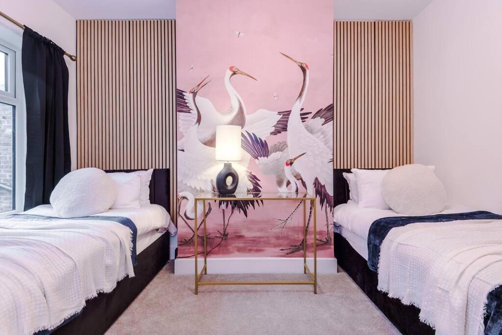 فيلا 5 Bed Salford Sanctuary Retreat مانشستر المظهر الخارجي الصورة